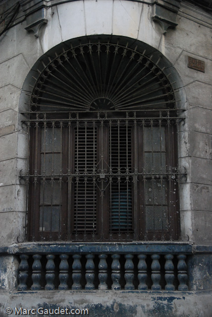 1/1250 sec at f / 4.2