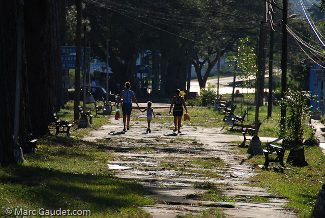 1/250 sec at f / 9.0