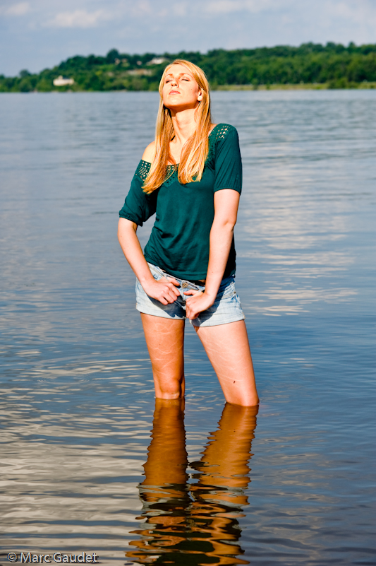 1/1000 sec at f / 8.0