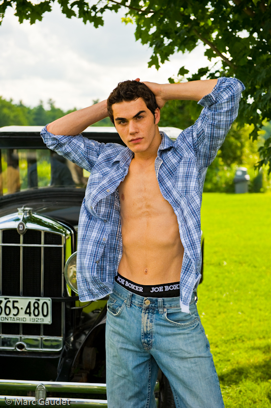 1/1600 sec at f / 4.5