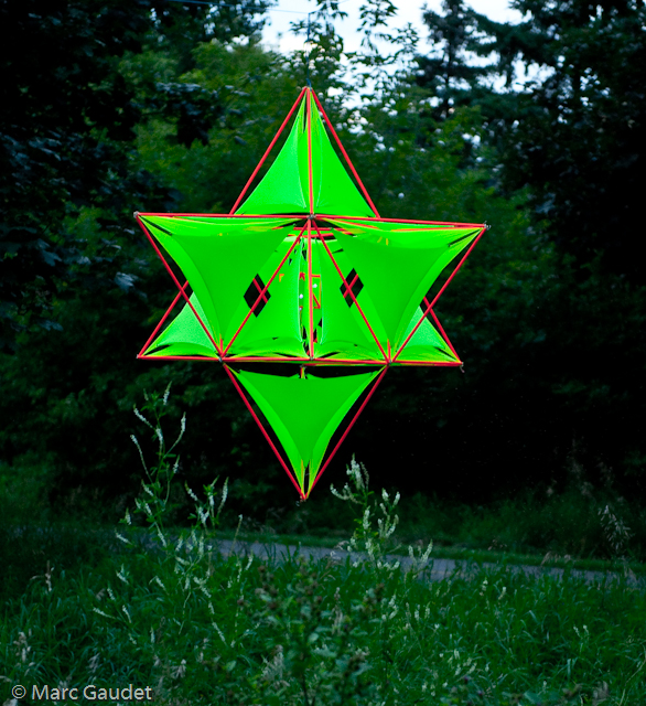 1/100 sec at f / 2.8