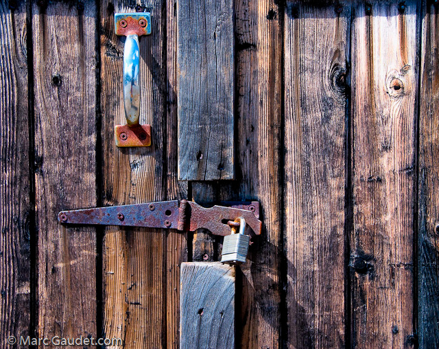 1/200 sec at f / 8.0