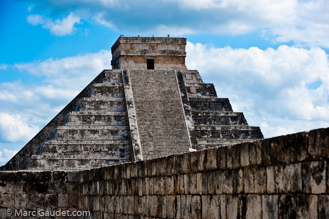 1/400 sec at f / 9.0