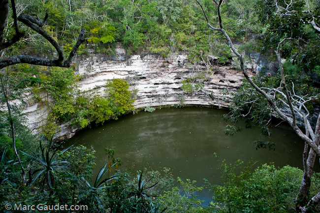 1/160 sec at f / 7.1