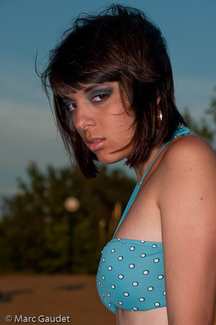 1/200 sec at f / 9.0