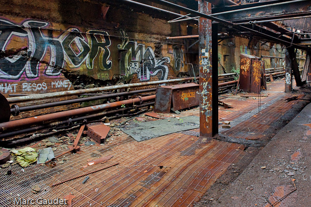 1/200 sec at f / 8.0