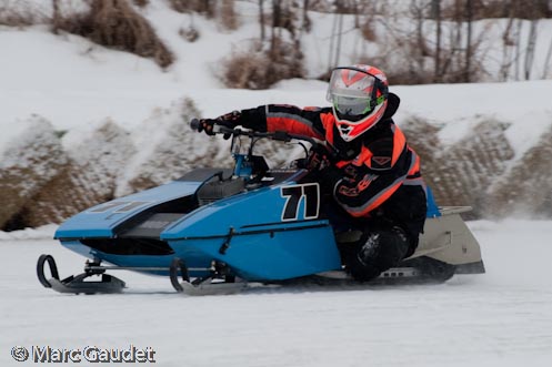 1/640 sec at f / 6.3