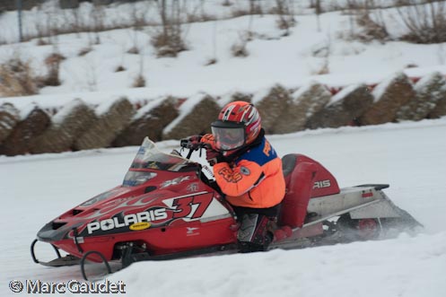 1/640 sec at f / 7.1