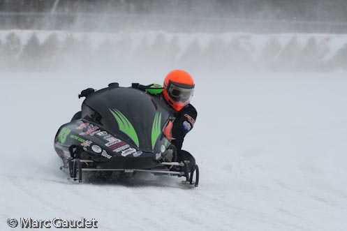 1/320 sec at f / 8.0