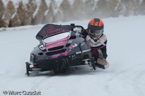 1/320 sec at f / 6.3