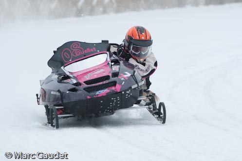 1/320 sec at f / 6.3