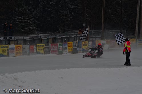 1/1600 sec at f / 8.0