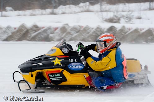 1/640 sec at f / 7.1