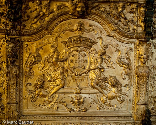 1/125 sec at f / 1.4