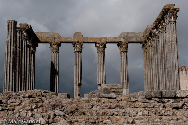 1/1000 sec at f / 8.0