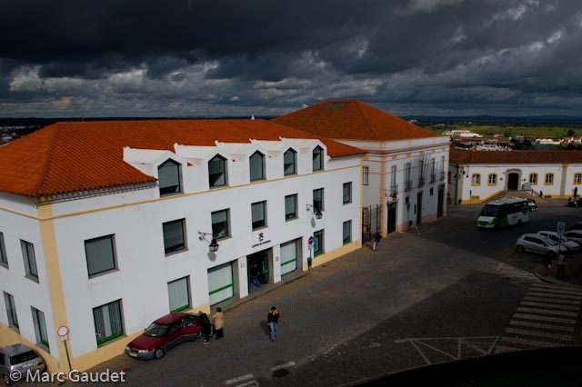 1/2000 sec at f / 8.0