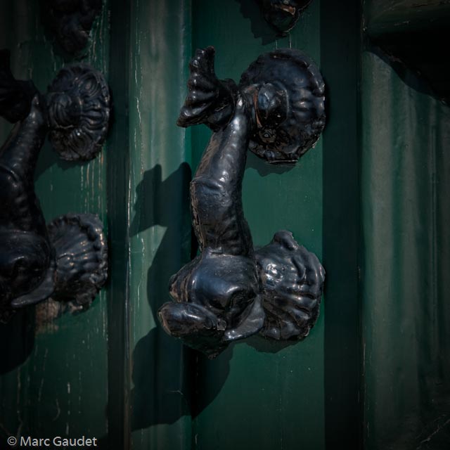 1/160 sec at f / 8.0