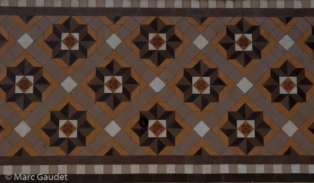 1/3200 sec at f / 8.0