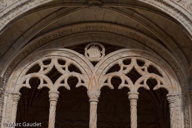 1/3200 sec at f / 7.1