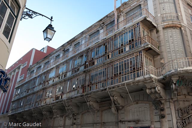 1/400 sec at f / 8.0