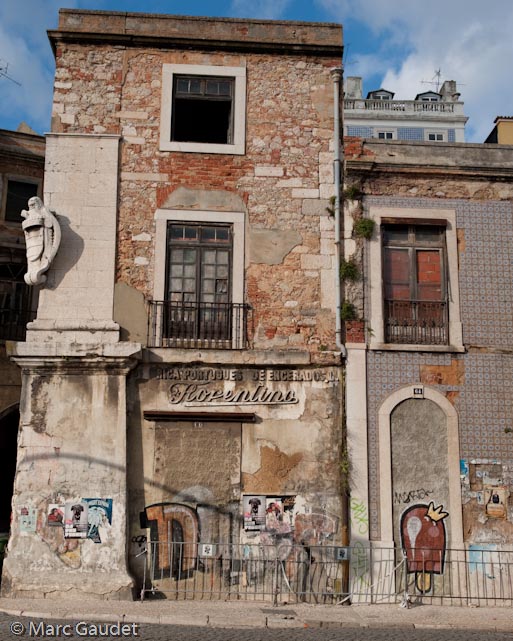 1/800 sec at f / 7.1