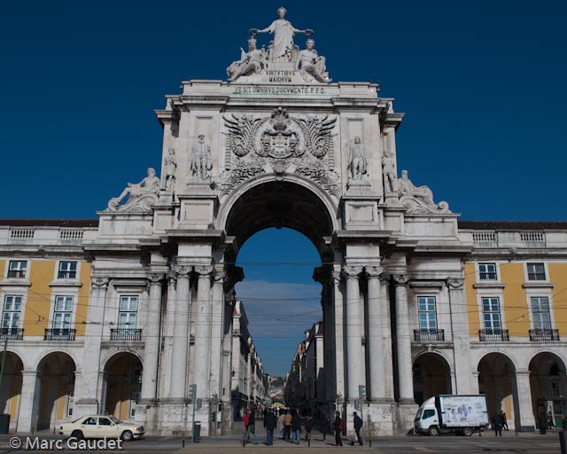 1/500 sec at f / 9.0