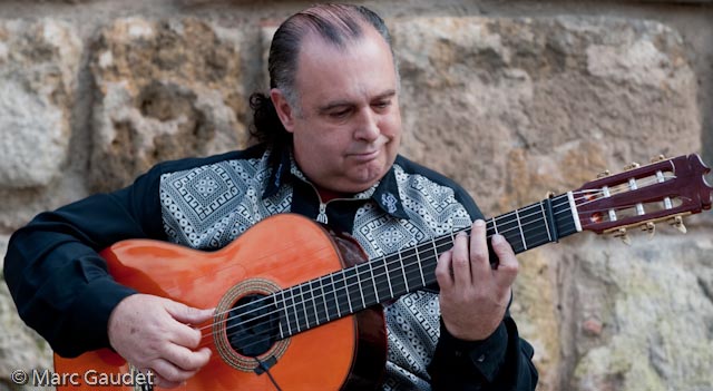 1/160 sec at f / 5.0