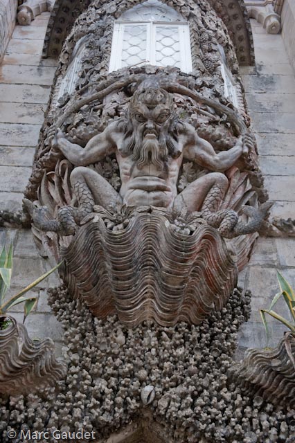 1/160 sec at f / 5.0